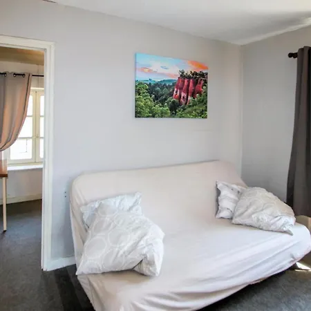 Le Relais アパート